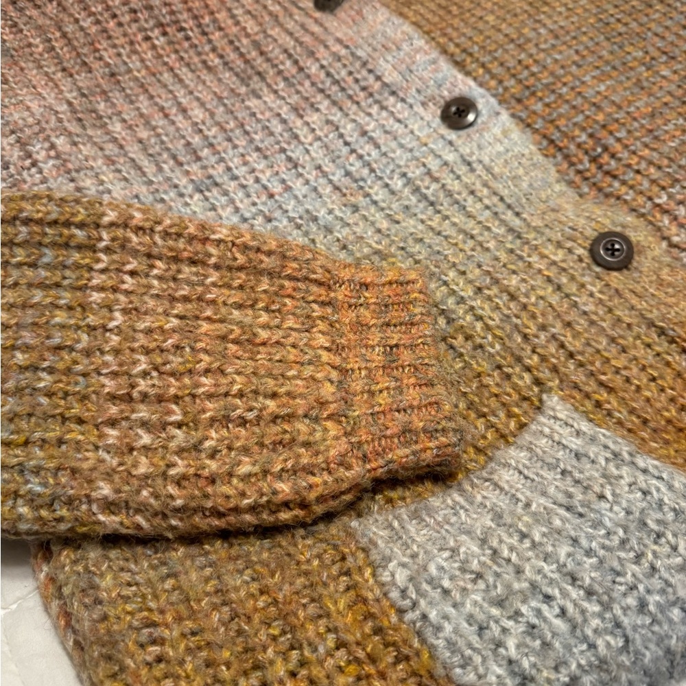 Universal Thread Oversized Grandpa Button-Up Card… - image 4